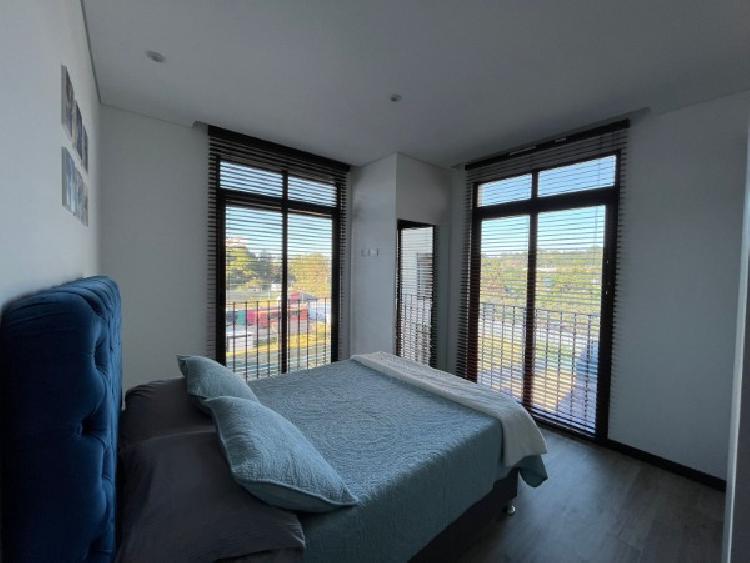 Apartamento en renta en Lirios de Cayalá II