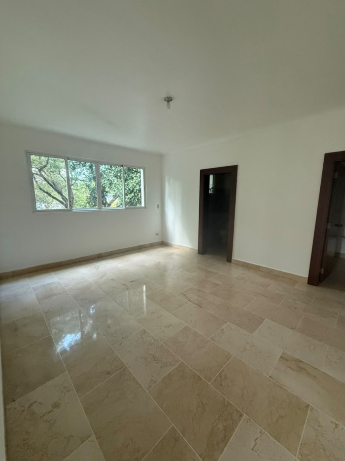 VENTA/ RENTA DE APARTAMENTO TORRE ALMIRANTE. — foto 9