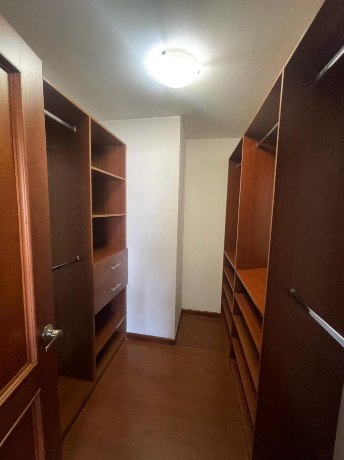 En Renta amplio Apartamento en Zona 15 Vista Hermosa - Miniatura 8