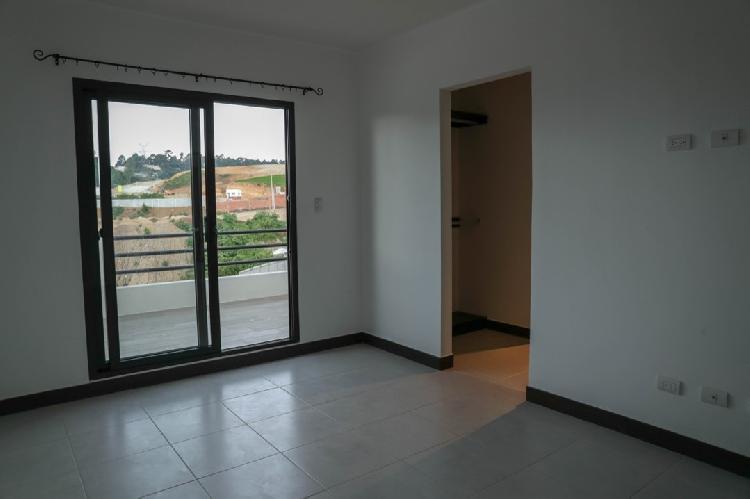 ALQUILO CASA SAN AGUSTÍN ZONA 16, DEL LADO DEL PULTÉ — foto 7
