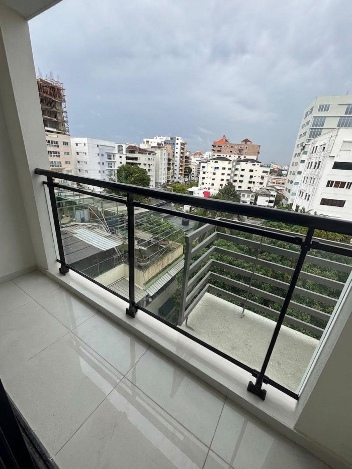 Apartamento en alquiler nuevo en Evaristo Morales — foto 7