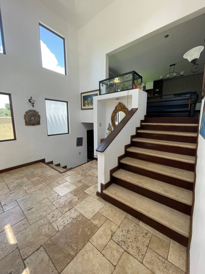 Hermosa Casa en venta en carretera a El Salvador — foto 3
