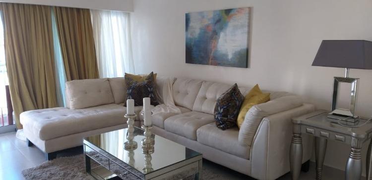 Lujoso apartamento en renta amueblado en Piantini