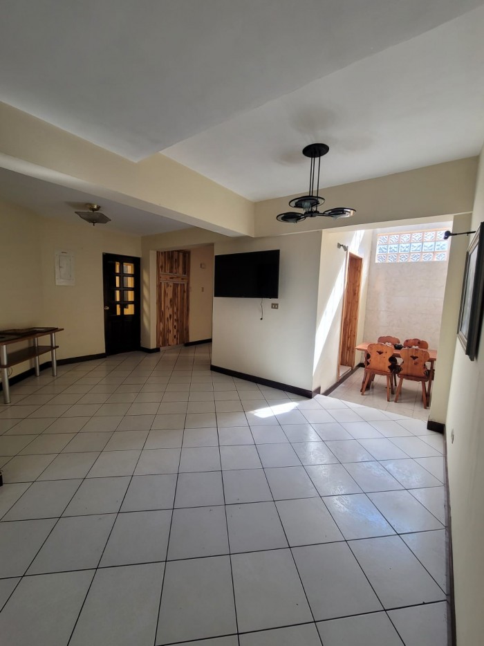 Venta/Compra Casa en Residencial Villa Sol, z.12 - Miniatura 6