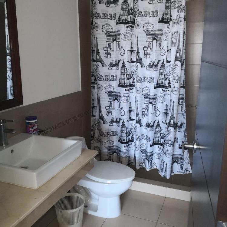 Apartamento amueblado en renta en zona 14 Guatemala - Miniatura 9