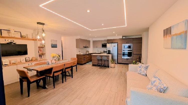 Apartamento Amueblado en Renta en Zona 10 — foto 2