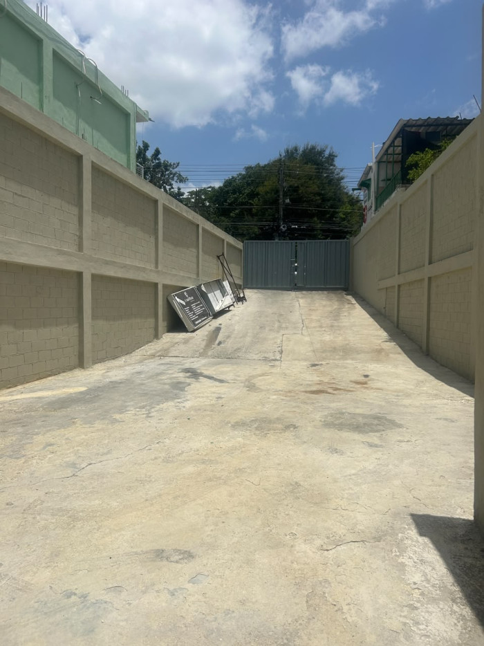 Nave Industrial en Alquiler Isabel Aguiar Herrera SDOE - 5