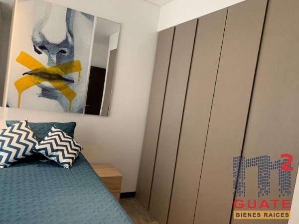 Apartamento de 84 m2 de construcción en Renta, Zona 16