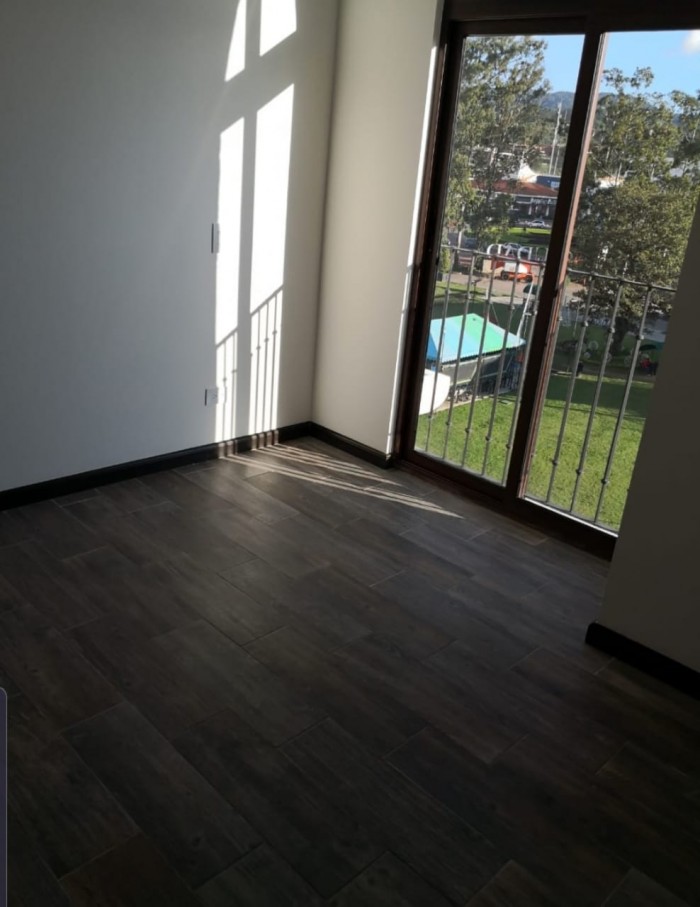 VENDO APARTAMENTO PENTHOUSE EN LIRIOS DE CAYALA ZONA 1 — foto 5