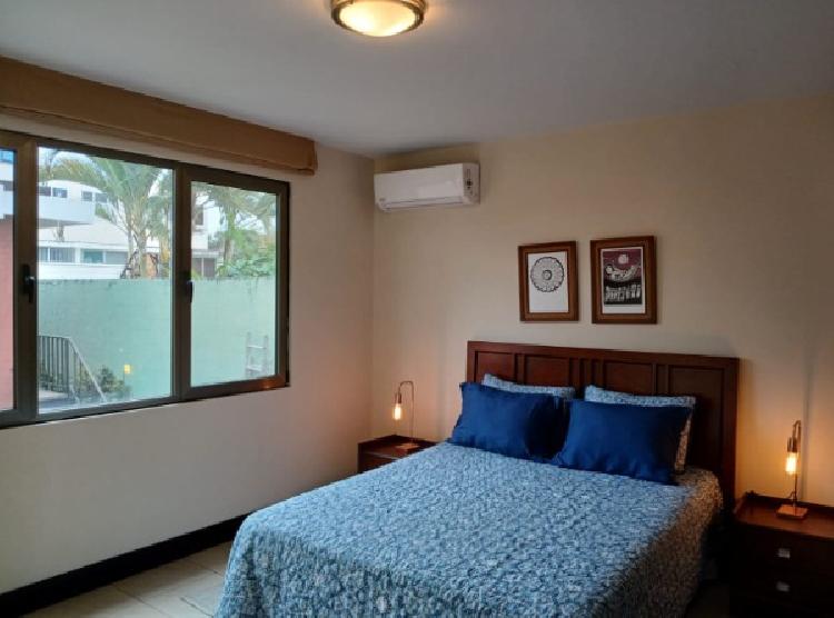 Apartamento amueblado en renta zona 10 — foto 5