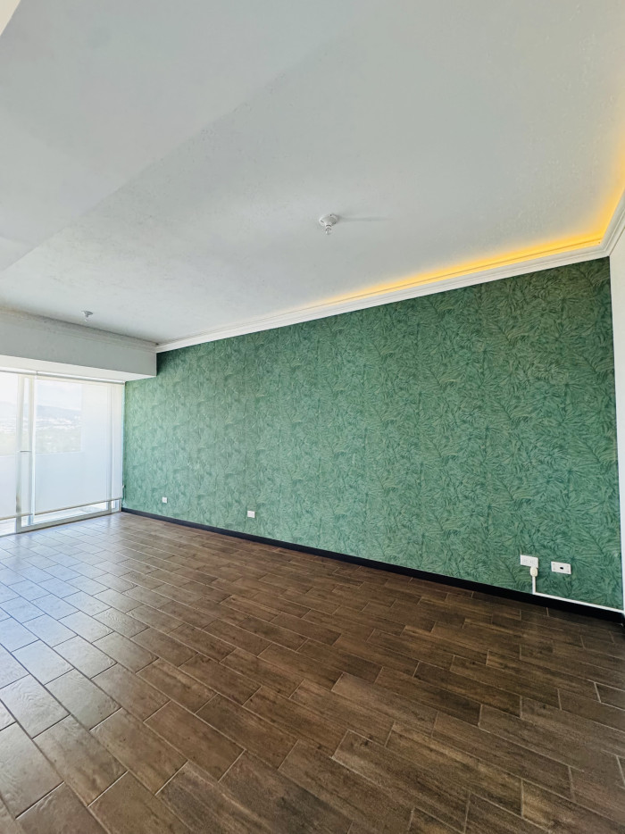 Apartamento de 3 habitaciones en renta Zona 12 - Miniatura 2
