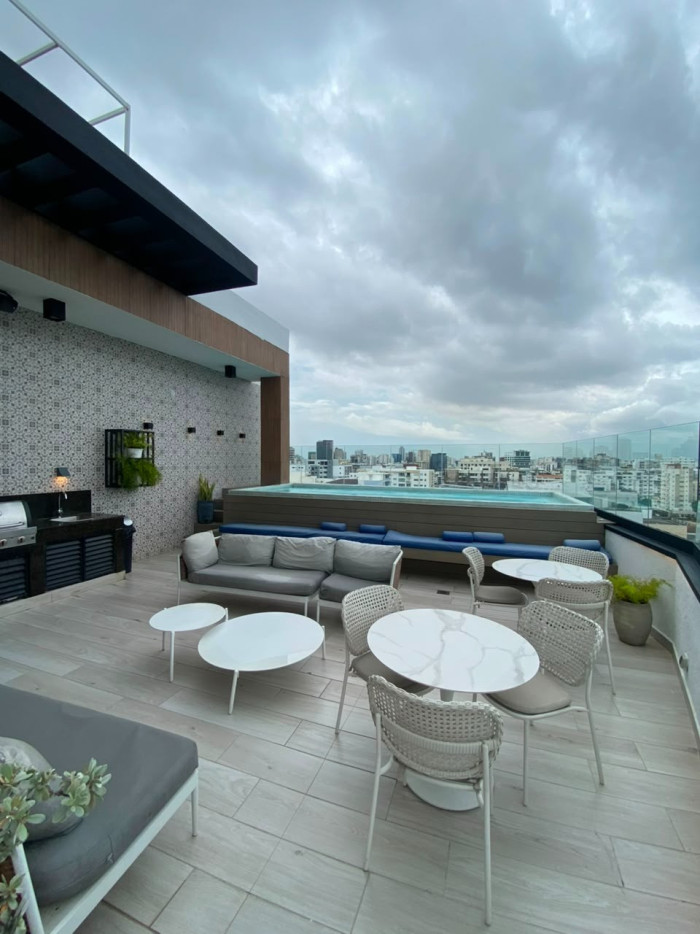 Apartamento Amueblado en Venta en Evaristo Morales - 13