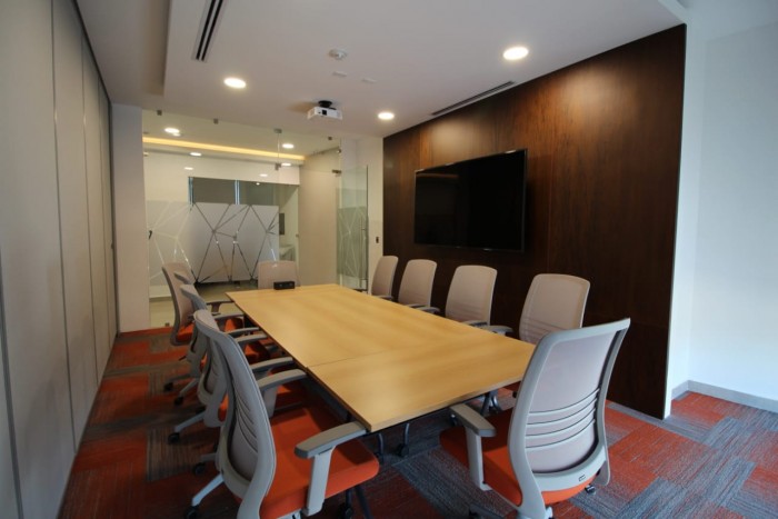Vendo oficinas excelente ubicación en zona 15 — foto 4