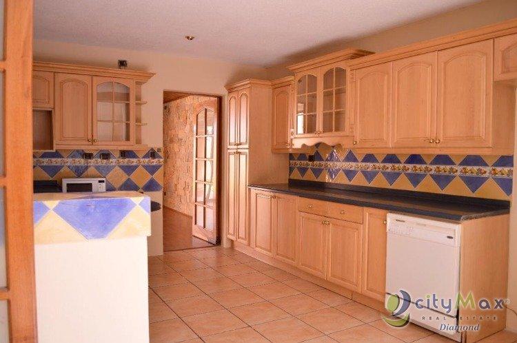 Venta Casa de lujo en Condominio El Prado zona 10 - Miniatura 14