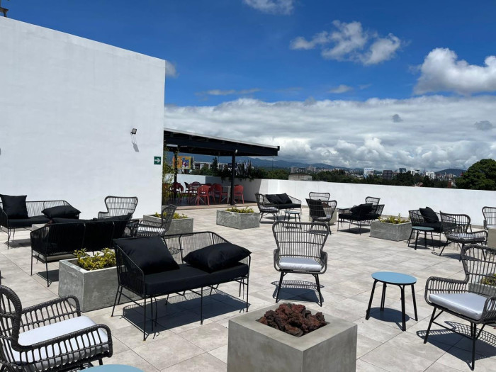 Venta de Apartamento en Torre Vertical, Zona 12 - Miniatura 4