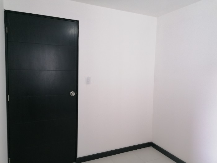 Se alquila Apartamento zona 7 cerca a la Roosevelt - Miniatura 11