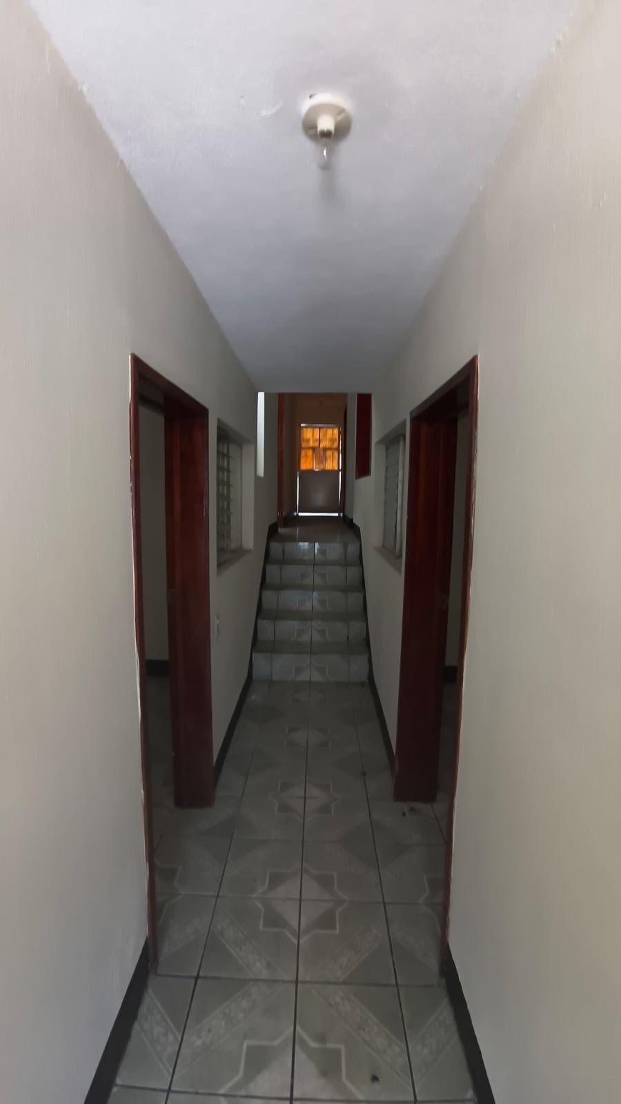 Casa en venta en zona 18 Altos de la Atlántida - Miniatura 2