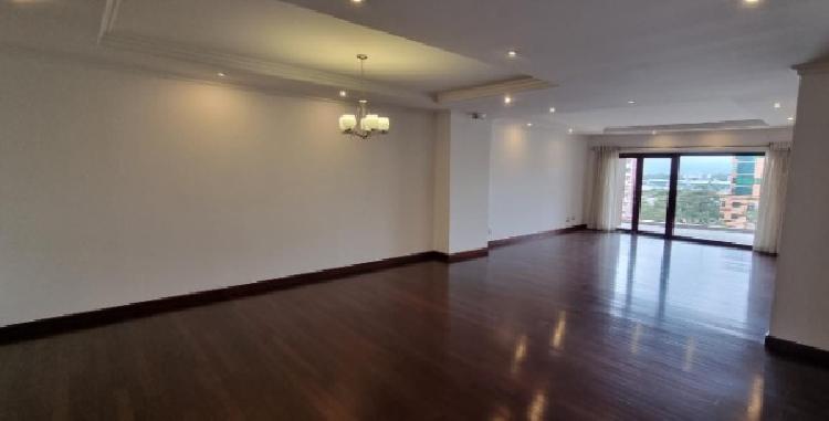 Apartamento en renta con balcon, en zona 14 Ref-2675 — foto 4