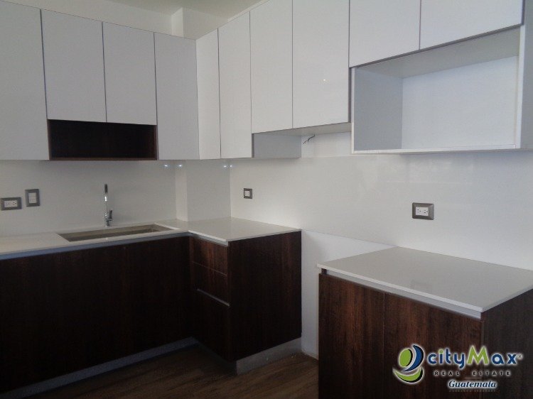 Vendo hermoso apartamento en zona 10 Guatemala - Image 1
