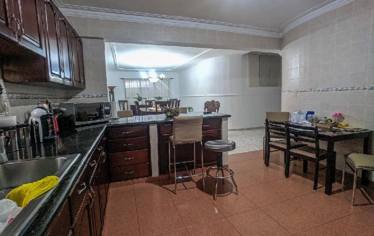 Espaciosa y Luminosa Casa — foto 5