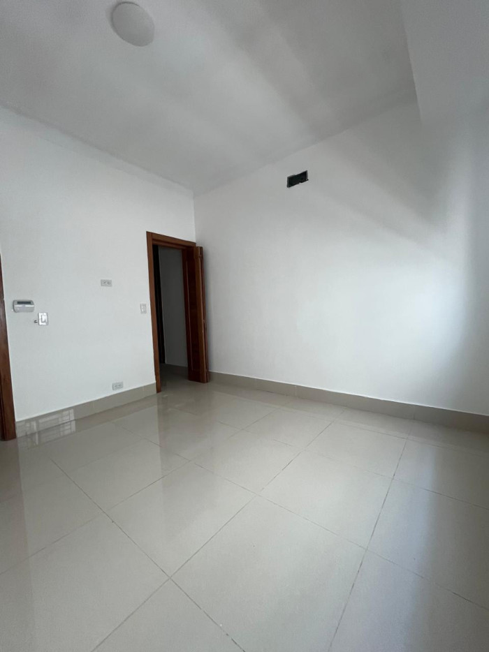 En Alquiler Apartamento de 2 Hab en Mirador Norte — foto 4