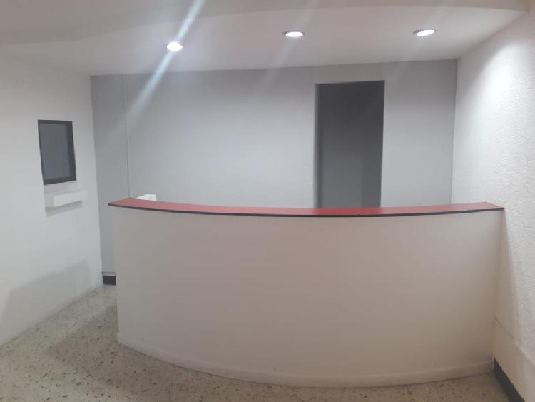 Plus Real Estate renta oficina en zona 10 — foto 5