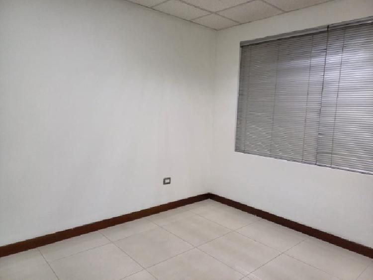 OFICINA EN RENTA EN ZONA 10 — foto 6
