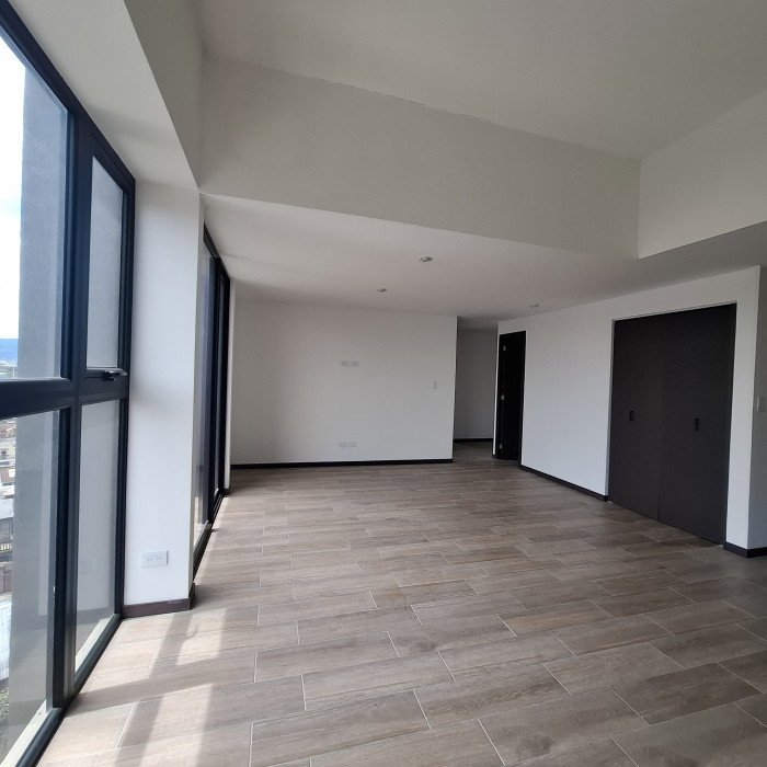 Renta de Apartamento en Altaire zona 11 Mariscal - Miniatura 8
