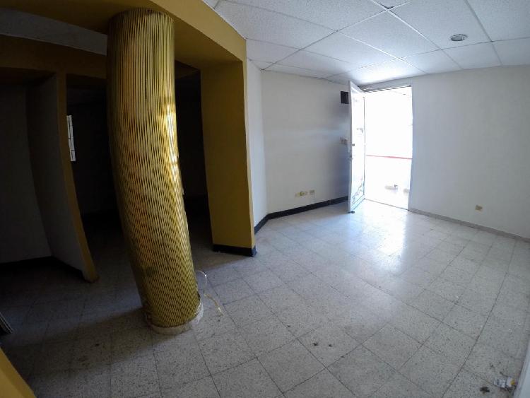 PLAZA ALEJO 3ER NIVEL - 80M² - 6