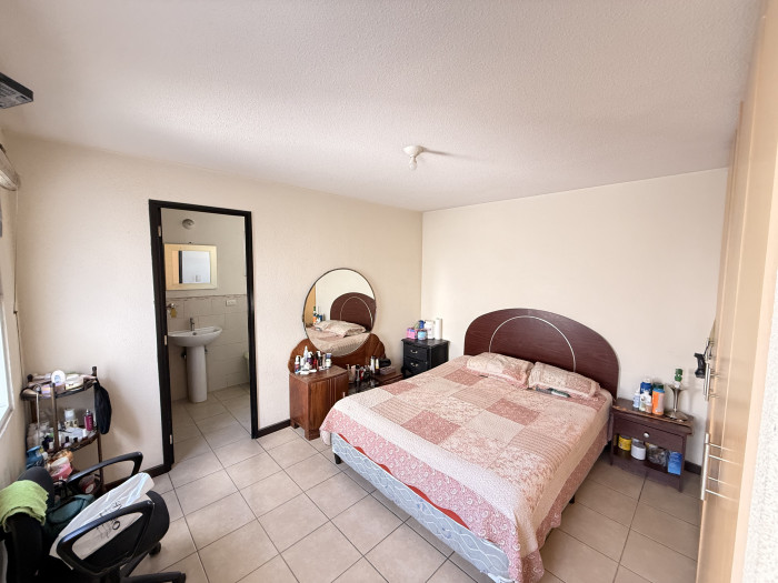 Casa en Venta en Hacienda de las Flores Villa Nueva — foto 4