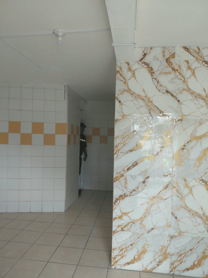 Local Comercial en Renta en Plaza Surti Ahorro. Zona 18 — foto 6