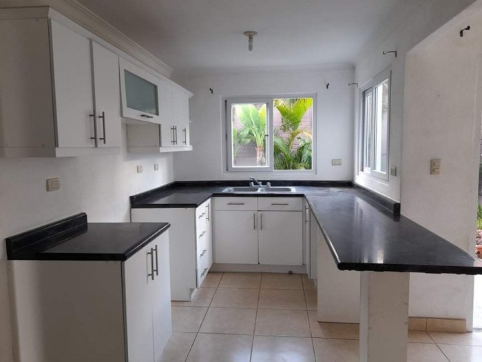 VENDO CASA EN CONDOMINIO PRADOS DE SAN CRISTOBAL — foto 4