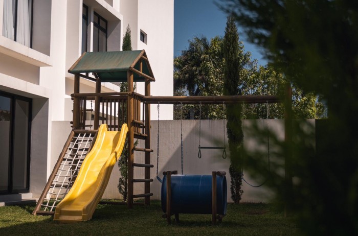 Alquiler apartamento nuevo con línea blanca en zona 16 - Image 4