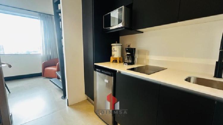 Apartamento amueblado tipo loft en renta en zona 10 /