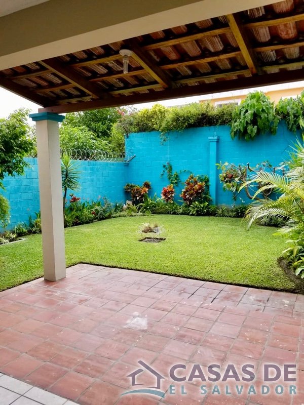 Santa Elena, Exclusivo, Privado, amplia zona verde - 8