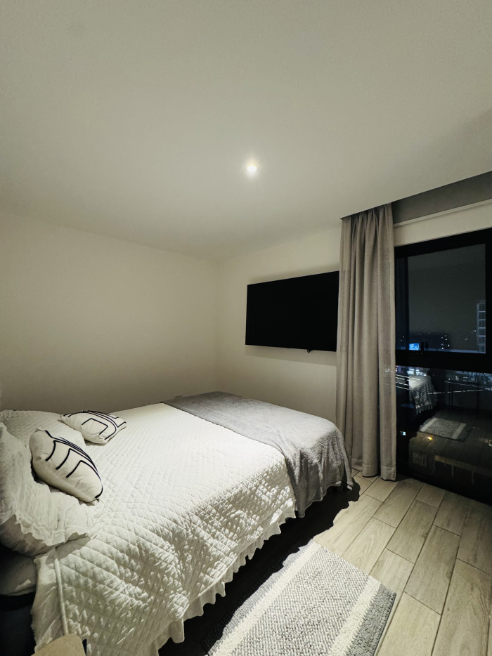 Apartamento Amueblado en renta Zona 10 — foto 4