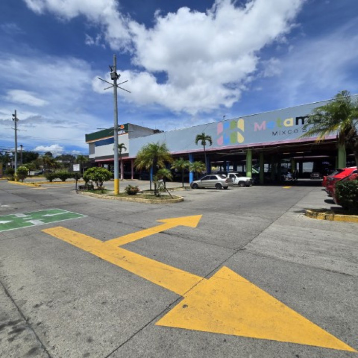 Local Comercial en Renta Metamercado Mixco San Juan - Miniatura 14