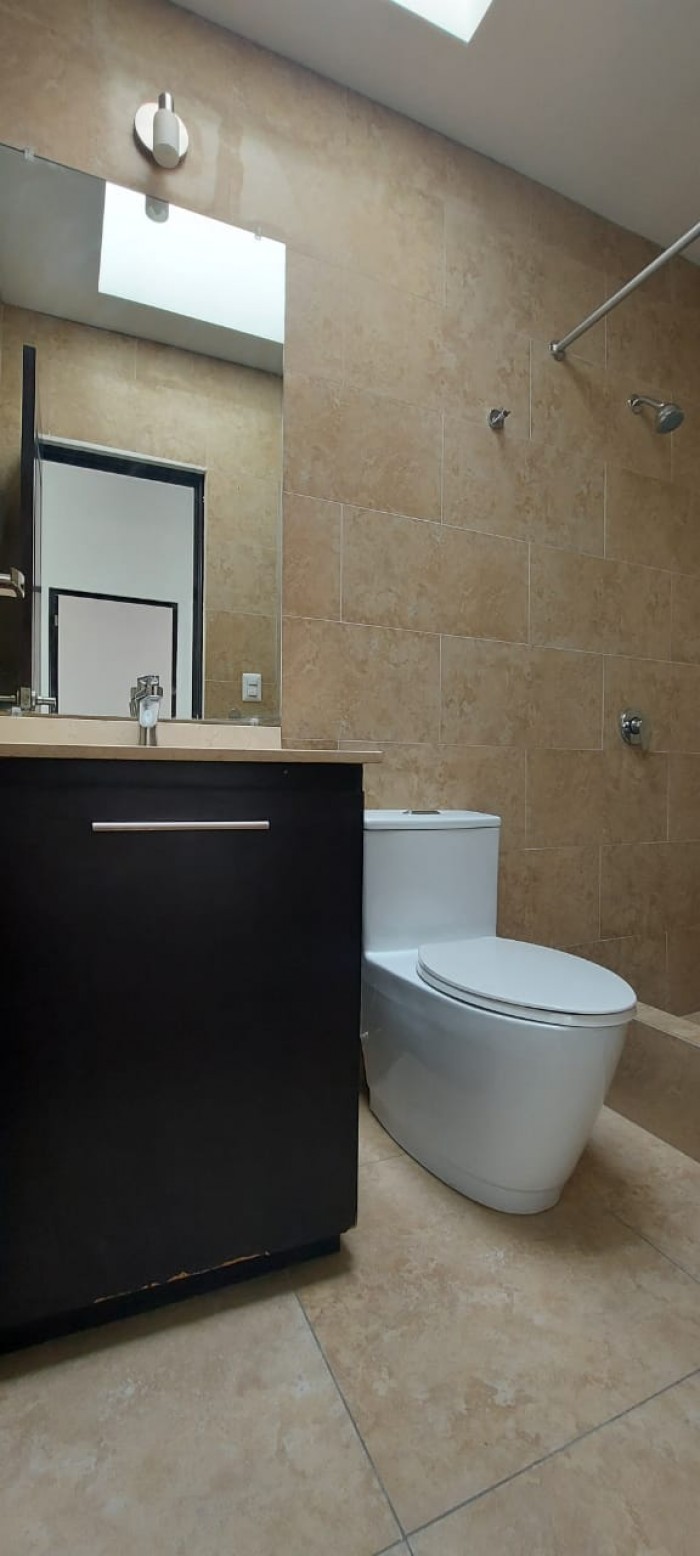 Casa en Condominio en Venta cercana a zona 15 Guatemala - Miniatura 14