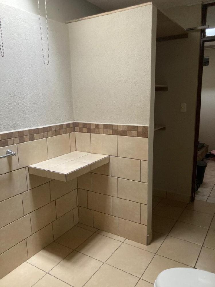 APARTAMENTO EN RENTA EN ZONA 7 — foto 13