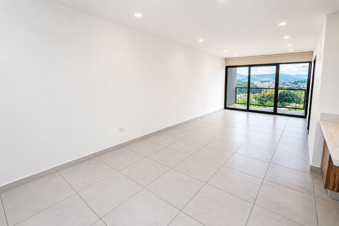 Apartamento en alquiler en Cumbres de La Esmeralda - 5