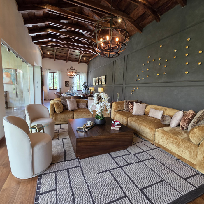 En venta exclusiva y amplia casa en Antigua Guatemala - Miniatura 9