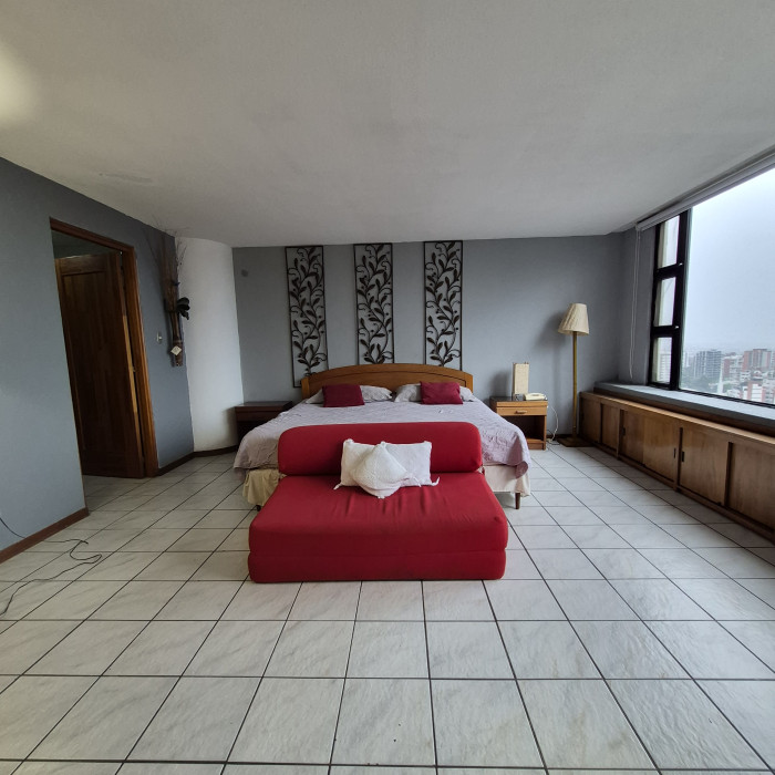 Renta apartamento amplio de 1 habitación en zona 15 VH2 - Miniatura 7