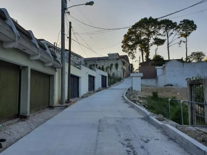 TERRENO REESIDENCIAL - ZONA 16 - Miniatura 5