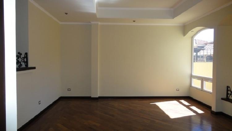 CASA EN RENTA DOS NIVELES, ZONA 15 — foto 11