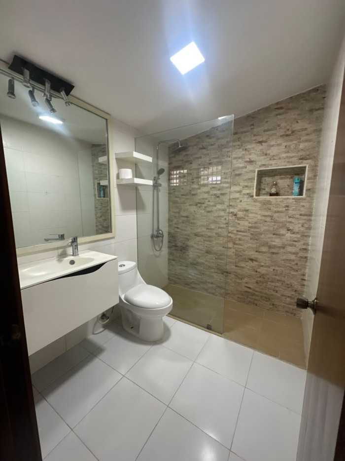 Casa en Venta en Jardines del Sur, Santo Domingo D.N - 3