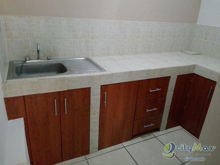 Oficina en venta en zona 4 de Mixco Edificio Crece - Image 4