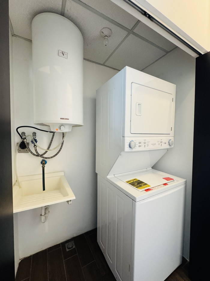 Apartamento de 3 habitaciones en renta Zona 12 - Miniatura 11