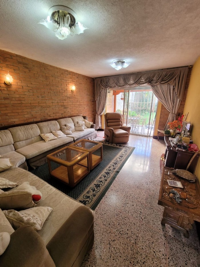 Casa en Venta, Kaminal Juyu 1 - Image 3