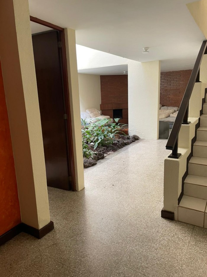 CASA AMUEBLADA EN RENTA EN CONDOMINIO DE ZONA 10 - Miniatura 8
