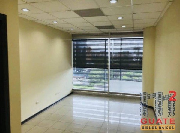 Oficina de 95 m2 de construcción en Renta, Zona 10 — foto 4